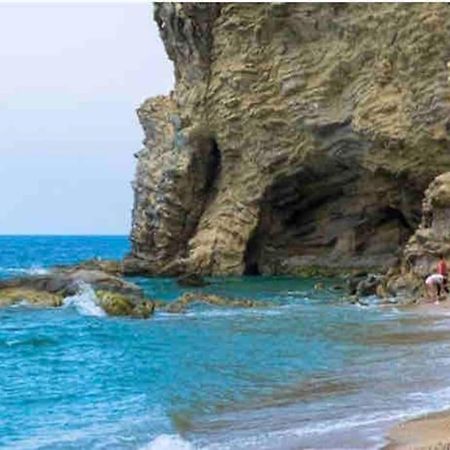 Top-Floor Beachfront Apartment With Parking, Pool, & Spacious Sea-View Balcony Villajoyosa Exterior foto