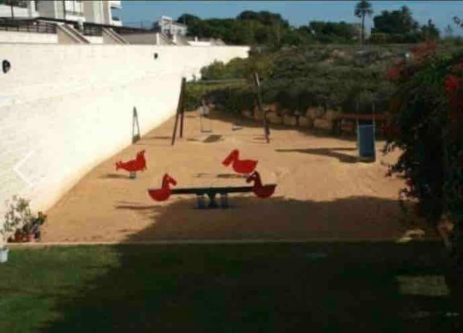 Top-Floor Beachfront Apartment With Parking, Pool, & Spacious Sea-View Balcony Villajoyosa Exterior foto